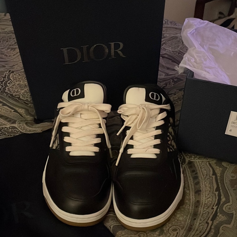 Dior sneakers